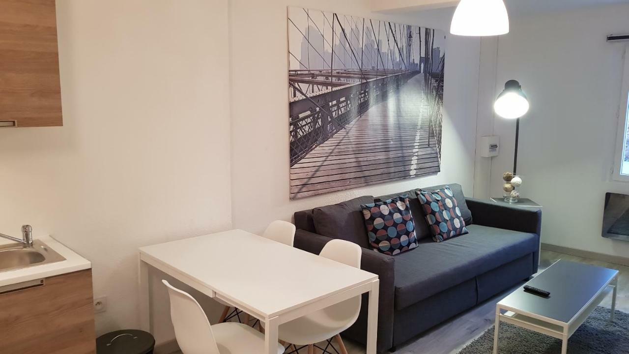 Appartement - Hyper Centre Au Calme Revel  Exteriör bild